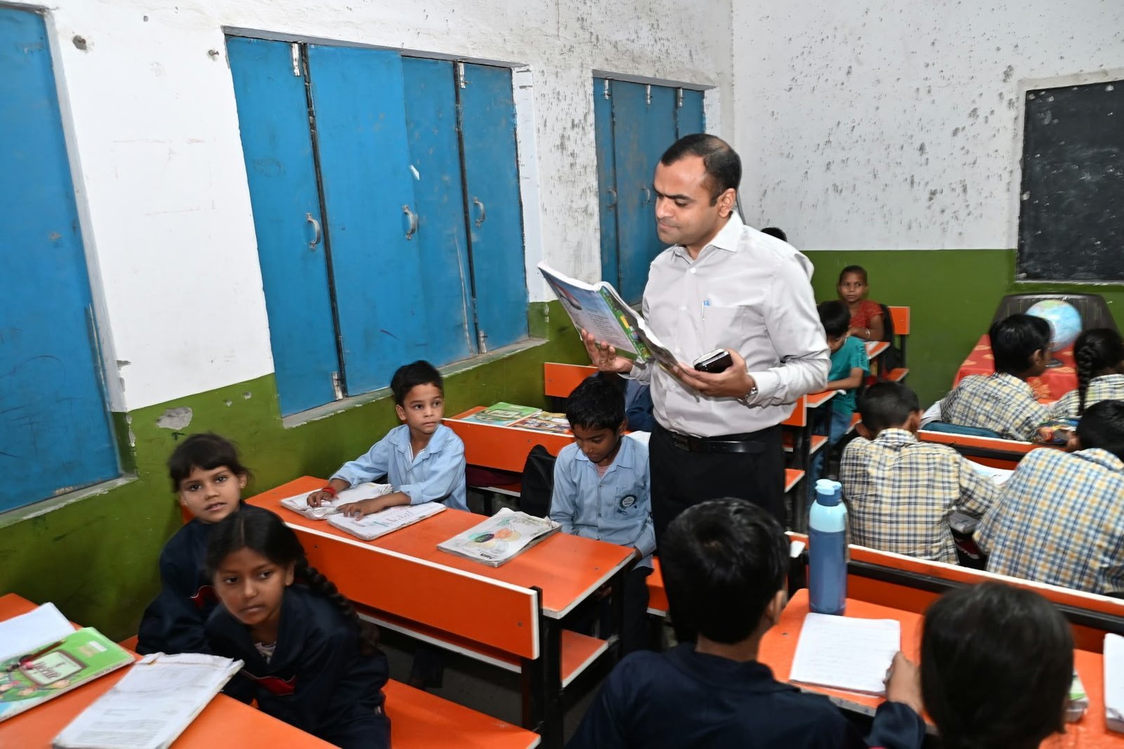 1792055930_290_मुख्यमंत्री-के-निर्देशन-में-जनपद-की-शिक्षा-व्यवस्था-को-सुदृढ़.jpeg