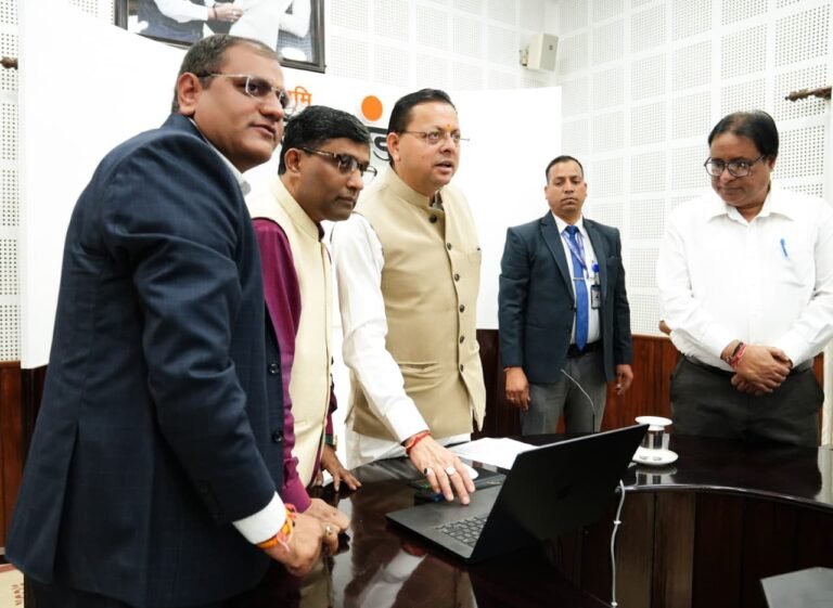 1792661810_813_मुख्यमंत्री-ने-गढ़वाली-कुमाऊँनी-और-जौनसारी-लोकभाषाओं-के-वॉइस-कलेक्शन.jpeg