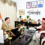 मुख्यमंत्री-श्री-पुष्कर-सिंह-धामी-से-कैबिनेट-मंत्री-श्री-सतपाल.jpeg